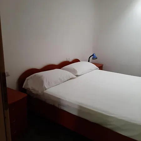 Eden Aparthotel
