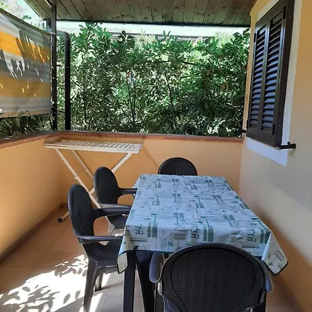 Eden 3*